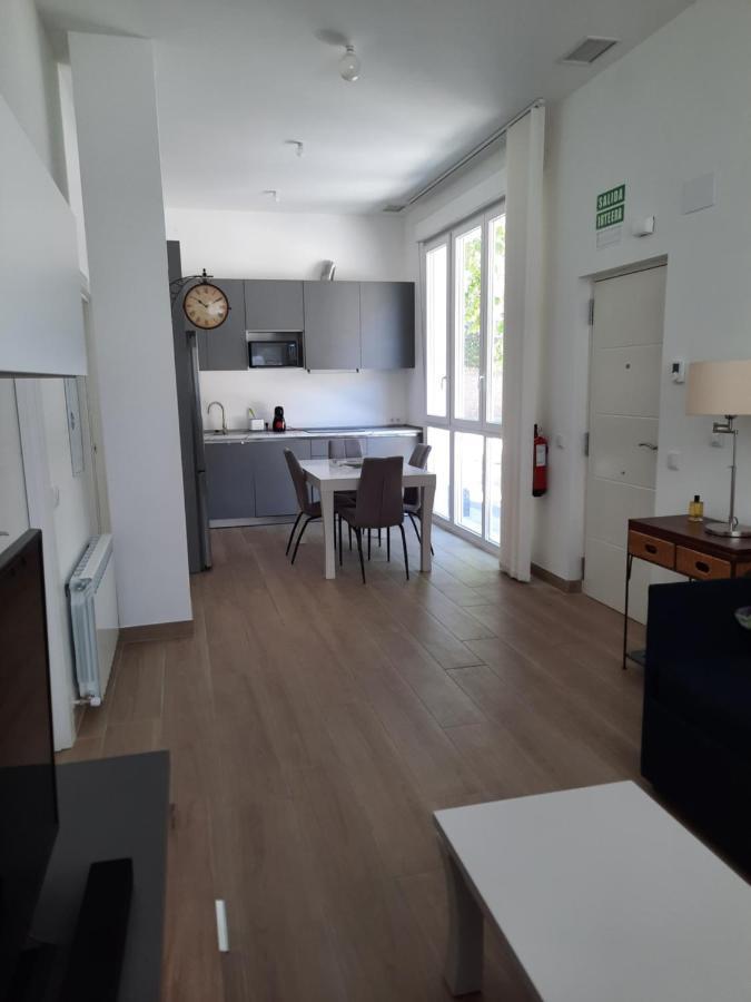Josemaenea Apartman Pamplona Kültér fotó